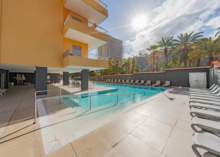 Increible Atico En Playa Martianez 拉克鲁斯